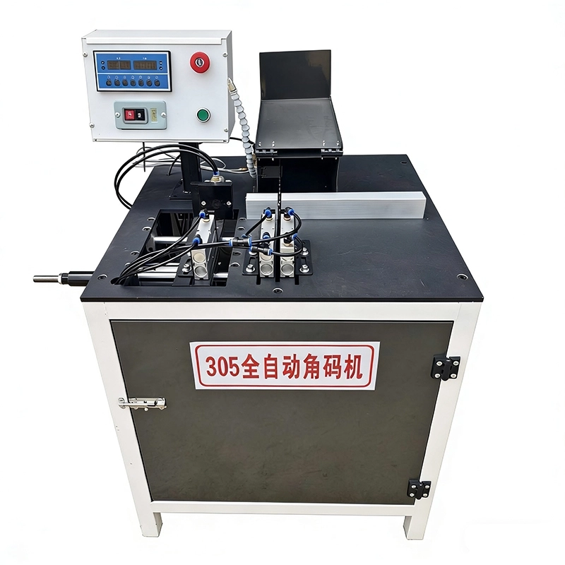 305 Fully Automatic Aluminum Corner Code Cutting Saw with Auto Feeding & Counting (2) 305 Fully Automatic Aluminum Corner Code Cutting Saw with Auto Feeding & Counting (2)