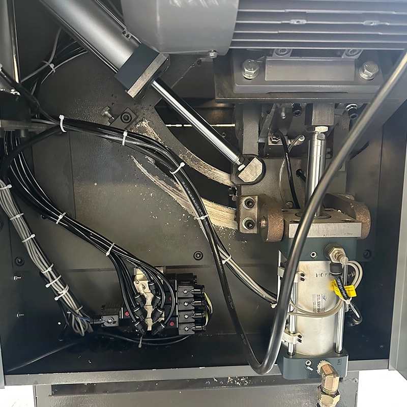 550mm Swing Arm Single Head 45 90 degree Aluminum Profile Cutting Saw (3) 550mm Swing Arm Single Head 45 90 degree Aluminum Profile Cutting Saw (3)