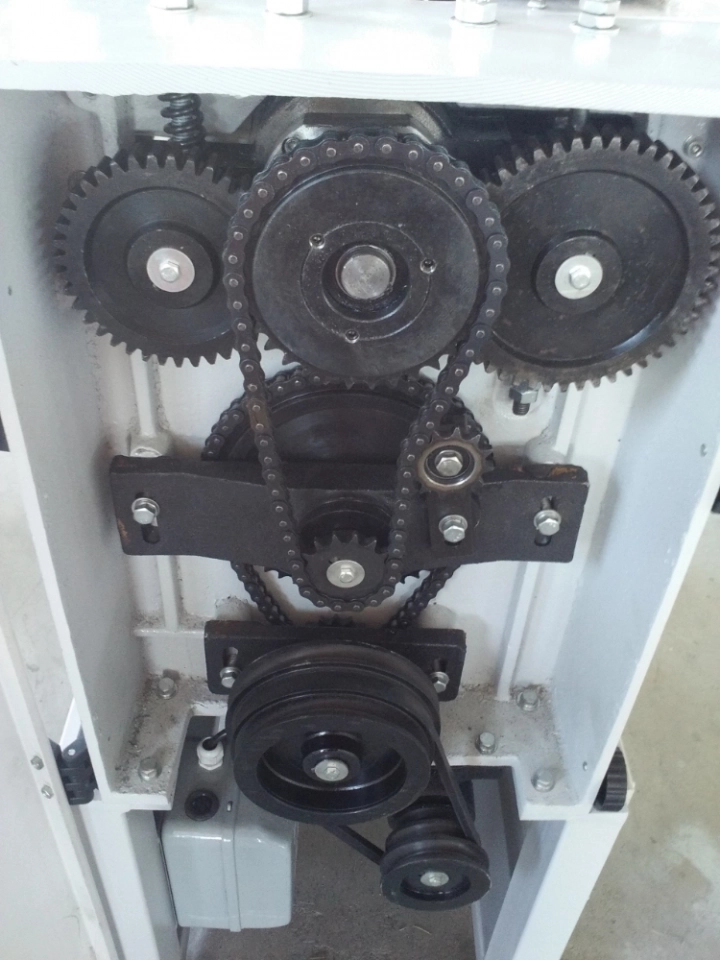 Heavy Duty Woodworking Thickness Planer MB104H MB105H MB106H MB107H (5) Heavy Duty Woodworking Thickness Planer MB104H MB105H MB106H MB107H (5)