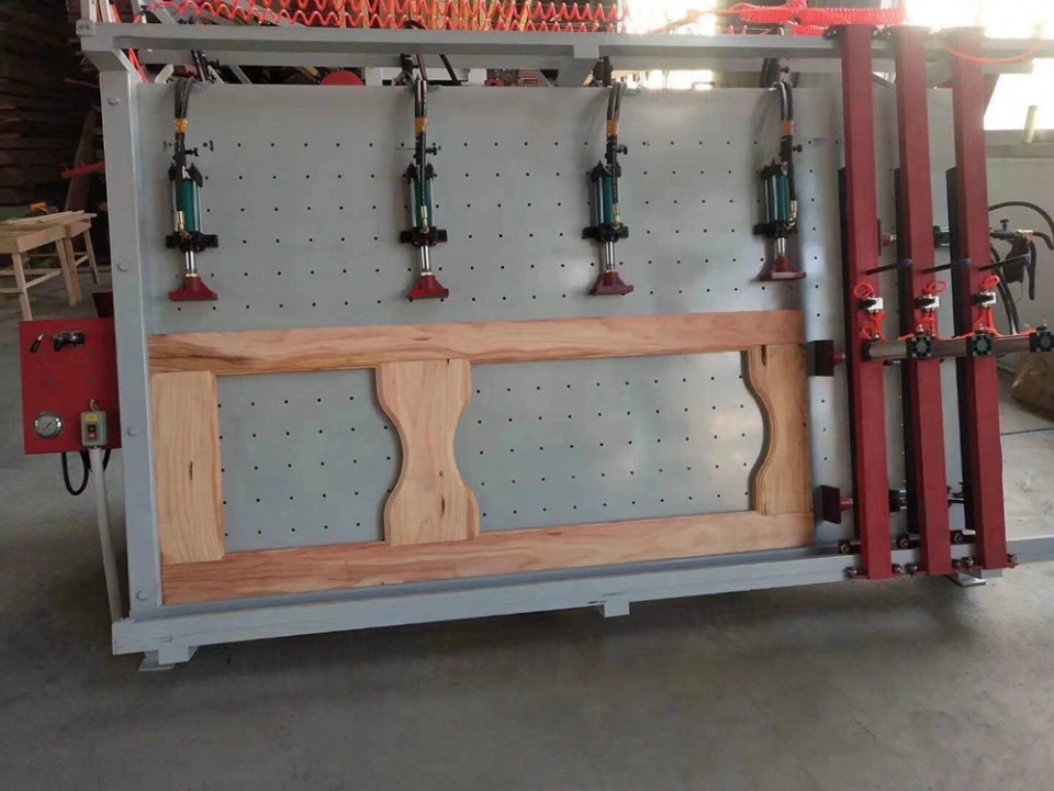 Hydraulic Door Press Woodworking frame assembly machine (5) Hydraulic Door Press Woodworking frame assembly machine (5)
