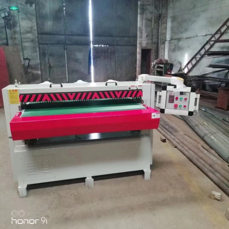 MB104F/MB105F/MB106F/Mb108F Heavy-Duty conveyor belt Woodworking press planer Planing thicknessing machine thicknesser (2) MB104F/MB105F/MB106F/Mb108F Heavy-Duty conveyor belt Woodworking press planer Planing thicknessing machine thicknesser (2)