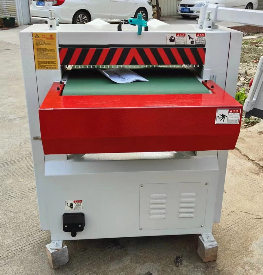 MB104F/MB105F/MB106F/Mb108F Heavy-Duty conveyor belt Woodworking press planer Planing thicknessing machine thicknesser (6)