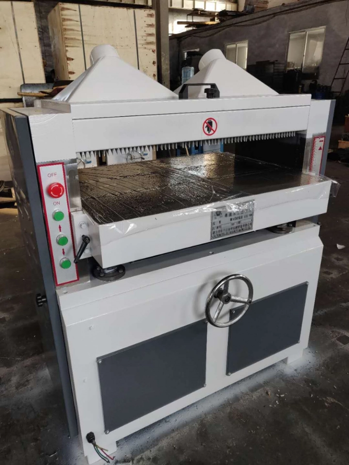 MB108E/MB1010E/MB1013E thicknessor wood planner wood thickness planer saw machine for furniture (3) MB108E/MB1010E/MB1013E thicknessor wood planner wood thickness planer saw machine for furniture (3)