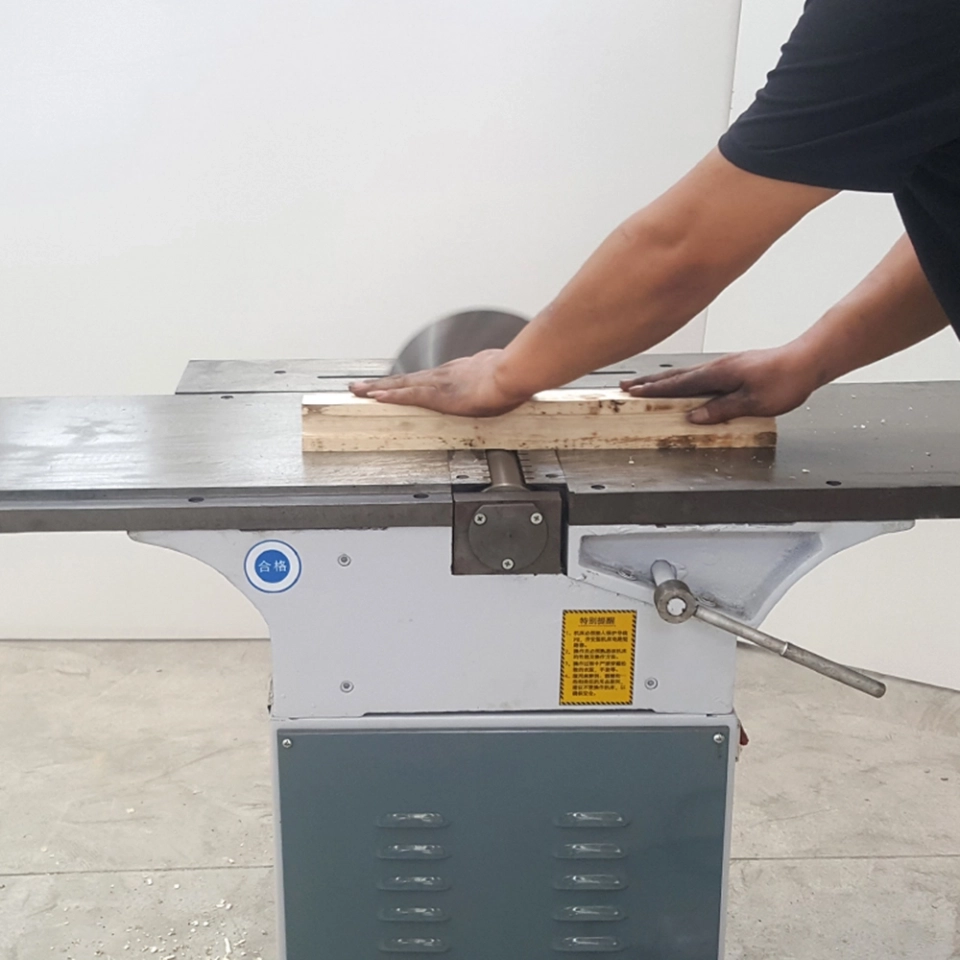 MB503B Bench Multifunction Wood planing and sawing Wood-working Machine (2) MB503B Bench Multifunction Wood planing and sawing Wood-working Machine (2)