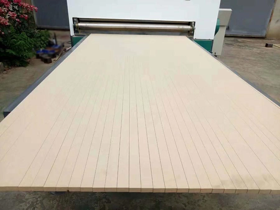 MDF fiberboard Cutting Saw Machine With Multiple Blade Woodworking Saw Machine Multiblade Rip Saw (7) MDF fiberboard Cutting Saw Machine With Multiple Blade Woodworking Saw Machine Multiblade Rip Saw (7)