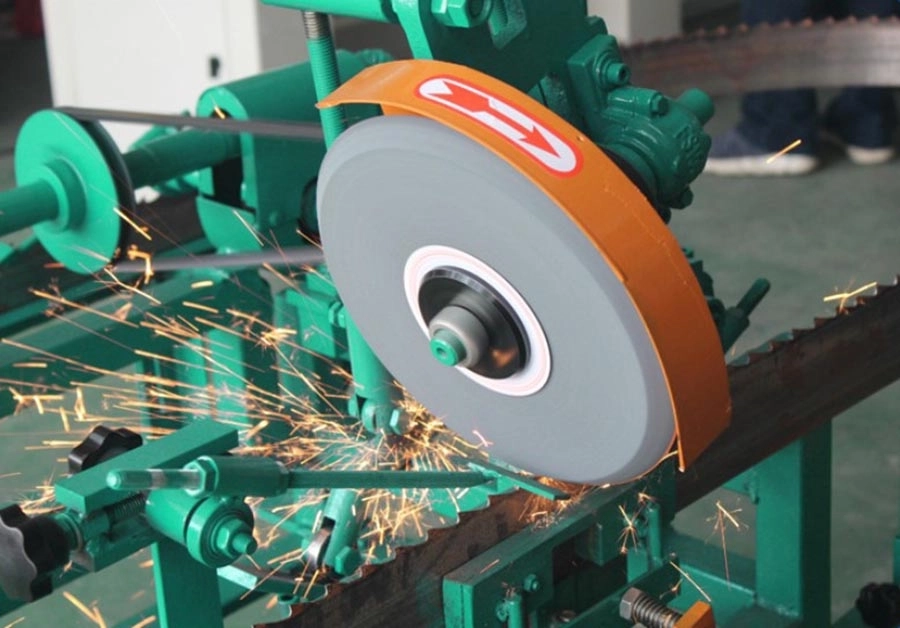 MF1108 auto feeding bandsaw saw blade sharpener grinding machine tct band saw blade sharpening machine (3)