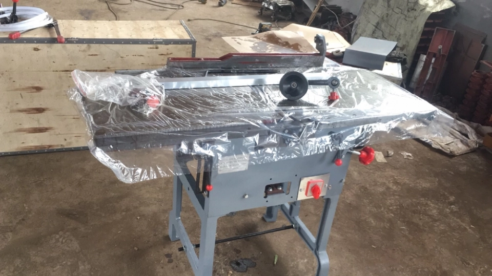 MQ442/MQ443 300mm combined multification Woodworking multi-functional sawing and planing machine tool planer multi-purpose machine tool table planing planing pressure planing table saw square hole drilling (5) MQ442/MQ443 300mm combined multification Woodworking multi-functional sawing and planing machine tool planer multi-purpose machine tool table planing planing pressure planing table saw square hole drilling (5)