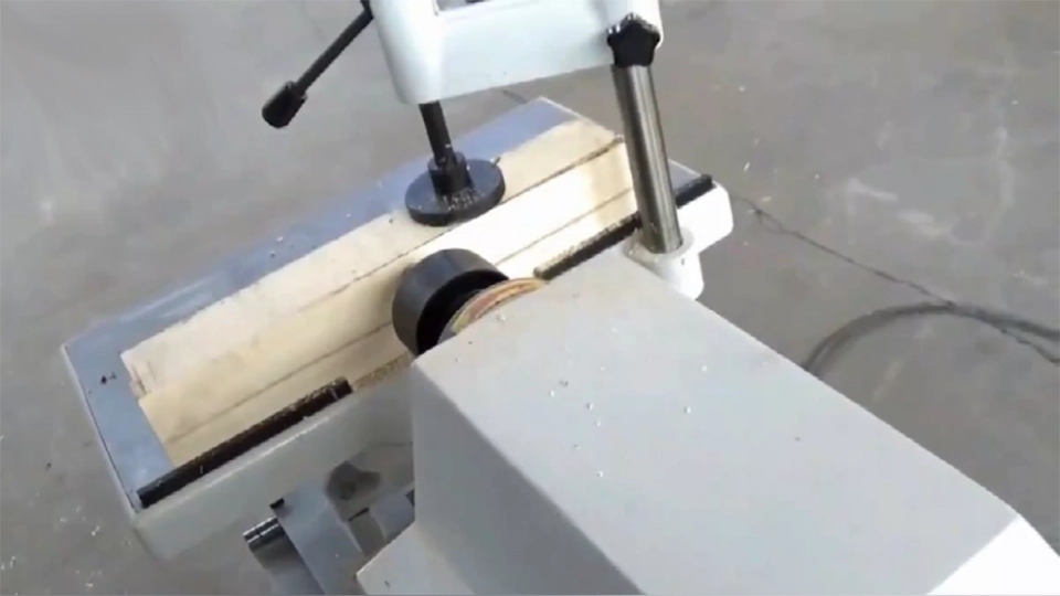 MS302 Single Head slot Mortiser Boring Machine (2) MS302 Single Head slot Mortiser Boring Machine (2)