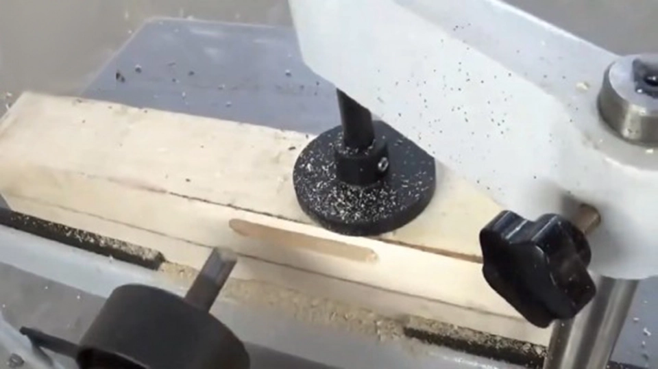 MS302 Single Head slot Mortiser Boring Machine (5) MS302 Single Head slot Mortiser Boring Machine (5)