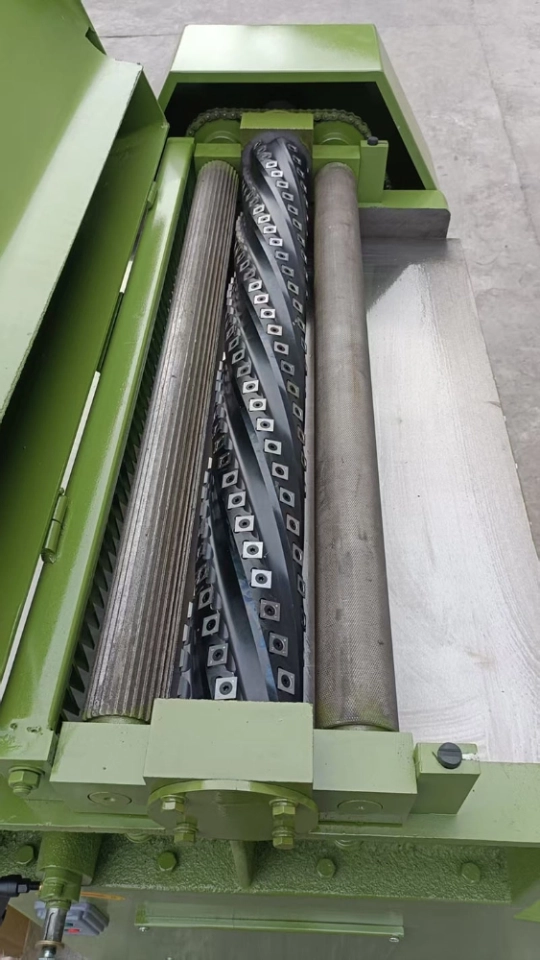 Heavy-Duty Plastic & Sheet Board Planing Machine | 630/830/1050/1350mm Thickness Cutter for Rubber, Nylon & PP PE (5) Heavy-Duty Plastic & Sheet Board Planing Machine | 630/830/1050/1350mm Thickness Cutter for Rubber, Nylon & PP PE (5)