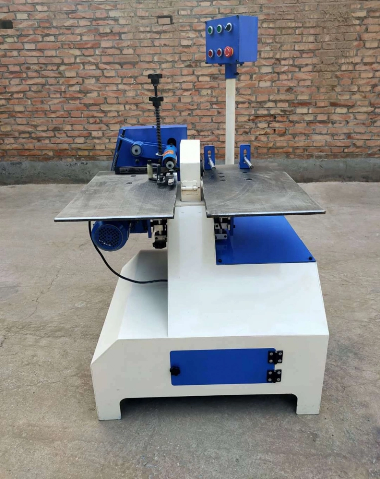 Round Curved Wood Bar Machine Wood Dowel Rounding Machine Wooden Pole Making Machine (4) Round Curved Wood Bar Machine Wood Dowel Rounding Machine Wooden Pole Making Machine (4)