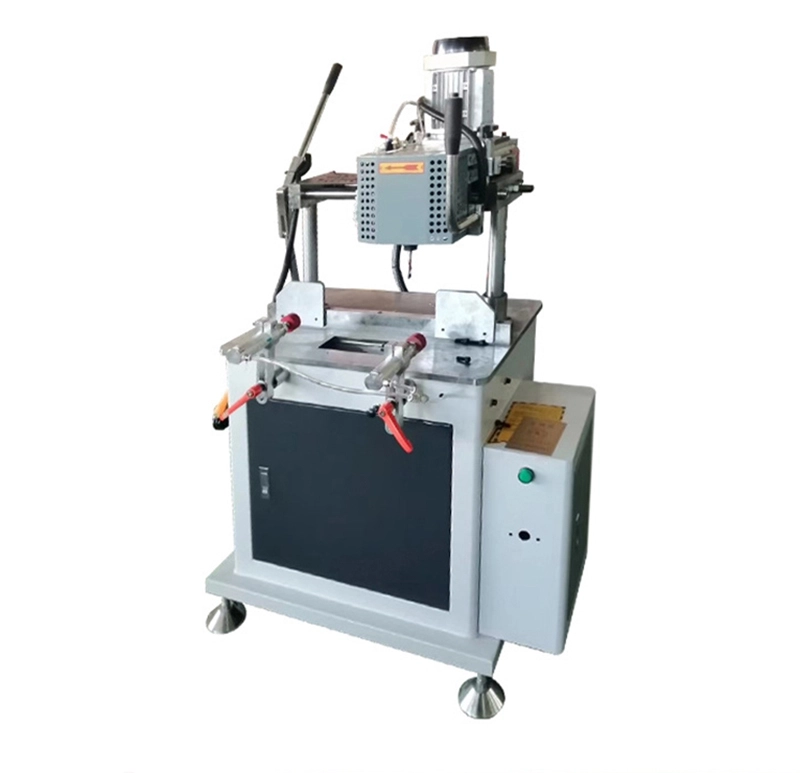 Single Axis Copy Milling Machine for Aluminum Profile Lock Hole Processing (3) Single Axis Copy Milling Machine for Aluminum Profile Lock Hole Processing (3)