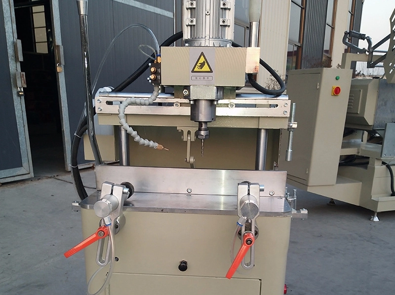 Single Axis Copy Milling Machine for Aluminum Profile Lock Hole Processing (4) Single Axis Copy Milling Machine for Aluminum Profile Lock Hole Processing (4)